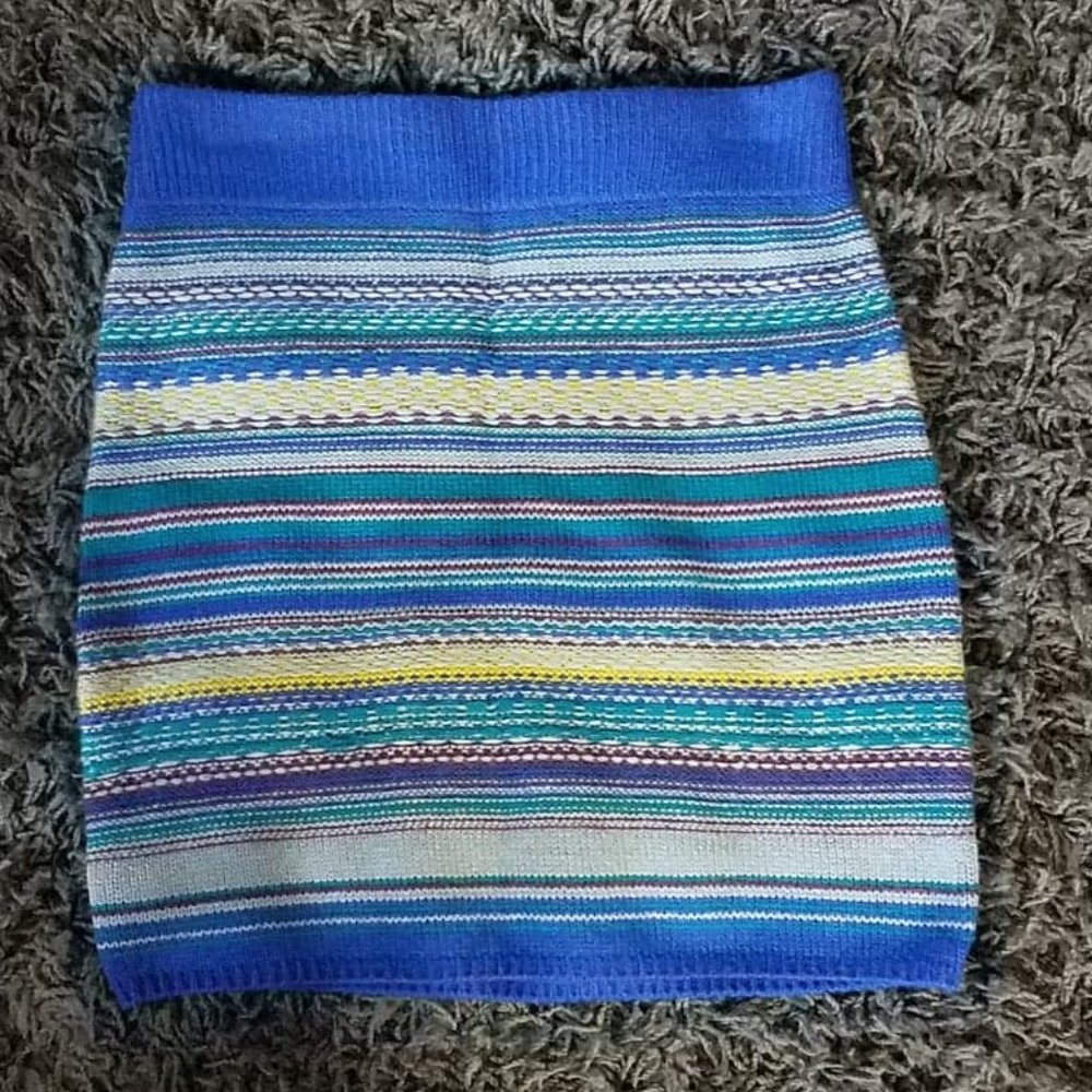 Mossimo brand sweater skirt